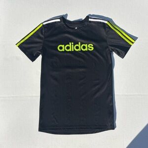 Adidas boys Tee in Black with Neon Green